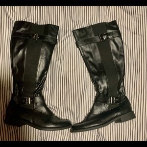 Women Boots size 7 1/2 black